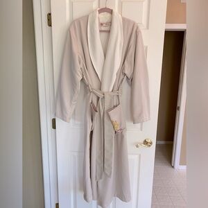 Long spa robe with terry cloth lining